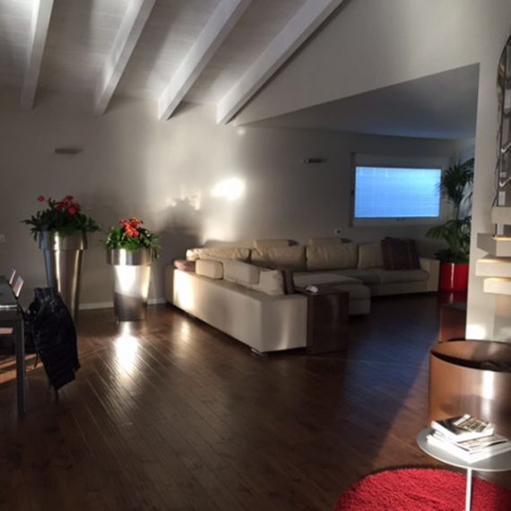 Progettazione e realizzazione area living abitazione privata